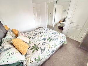 Longbank Court Rossmore